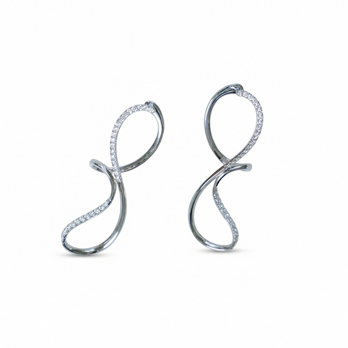 Möbius Infinity Path Earrings